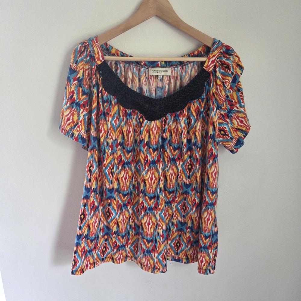 Jones New York Multicolor Ikat Top with Navy Crochet Scoop Neck Size 3x